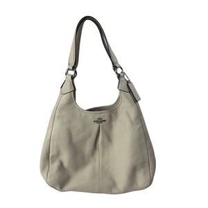 Coach pebble leather Hobo Handbag , off white, silverware F1520 , Like New